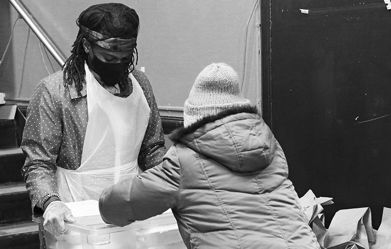 St Luke's Soup Kitchen : Feeding the Needy : Homeless : Street Life : New York : Personal Photo Projects :  Richard Moore Photography : Photographer : 